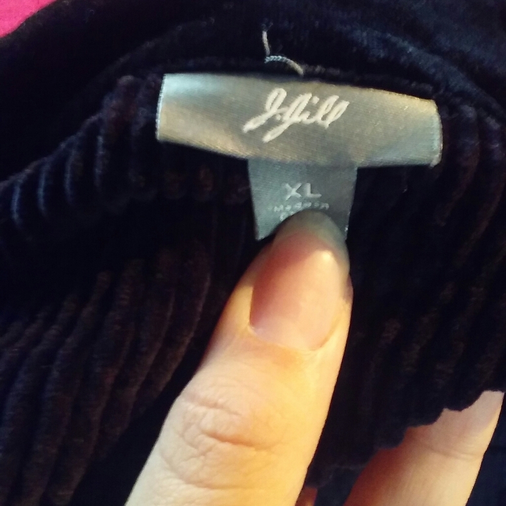 Jacket - Picture 3 of 4